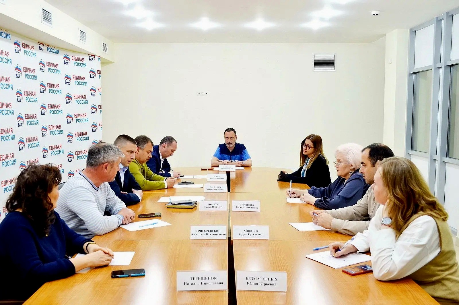 Депутат ЗСК Виктор Тепляков провёл приём граждан в ТОС «Новосочинский
